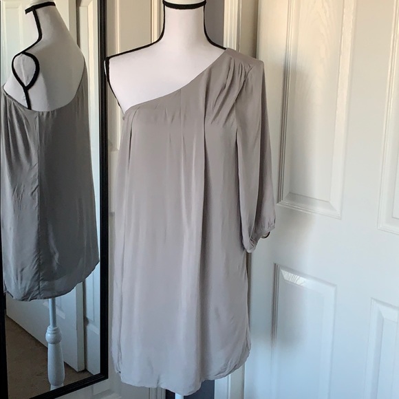 🍀2 for $25 Francesca's Collections grey dress - Picture 3 of 6